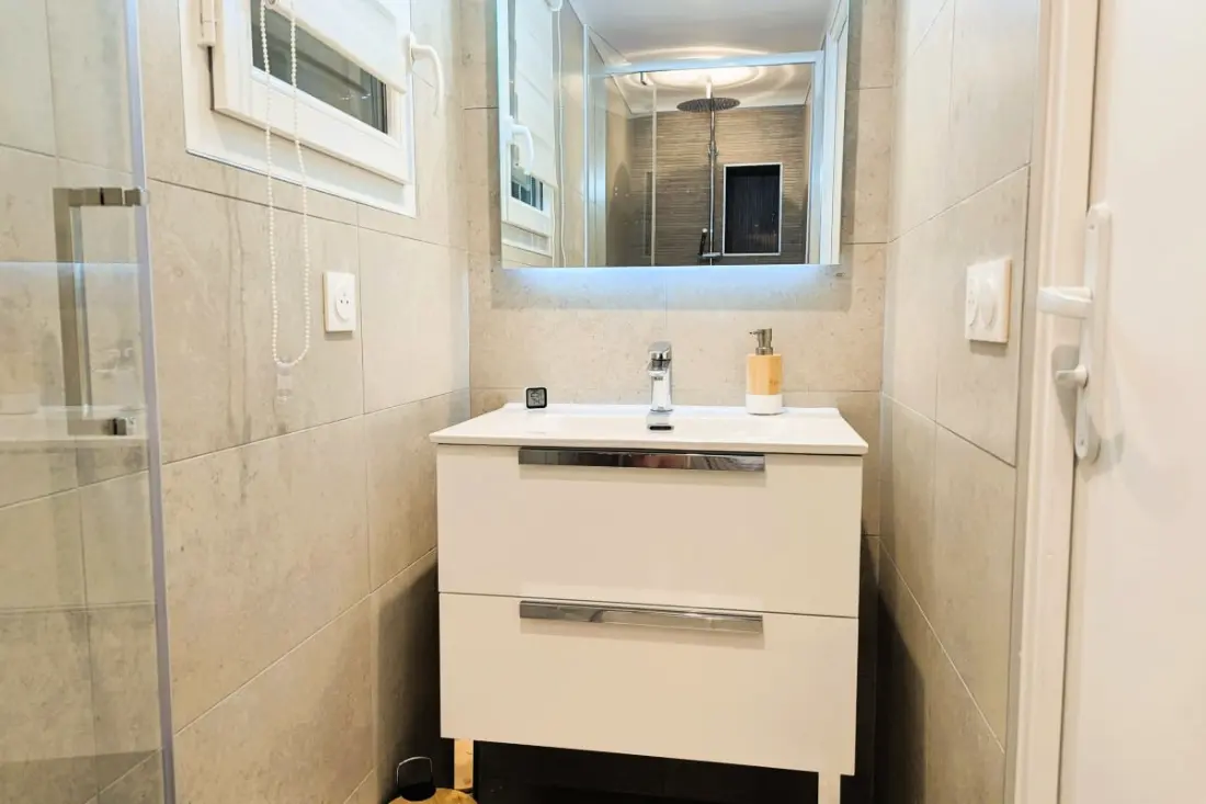 Appartement Pour 3 - Proche Plage