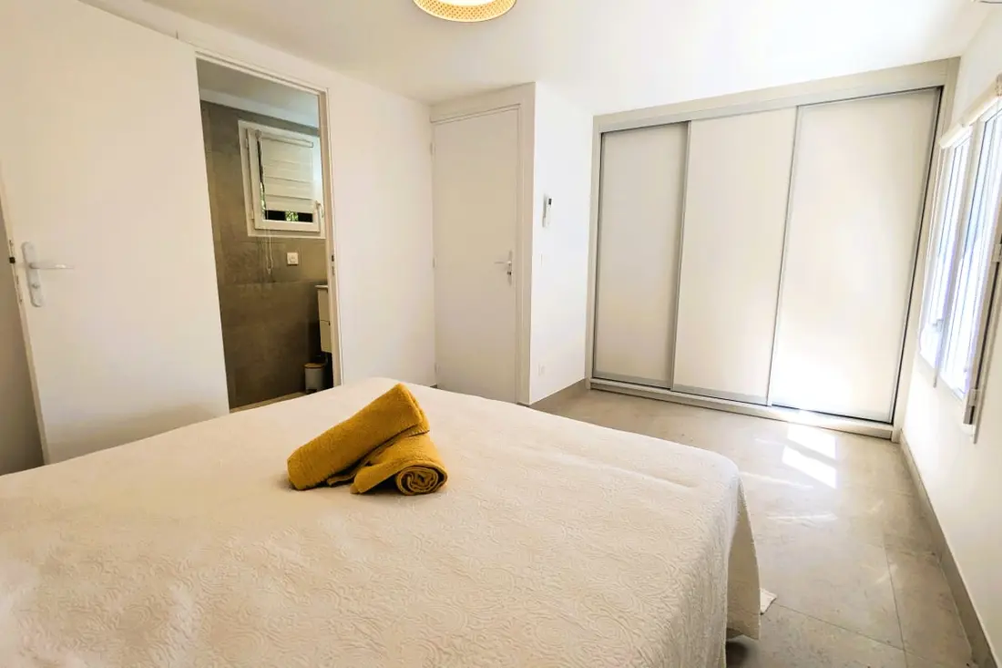 Appartement Pour 3 - Proche Plage