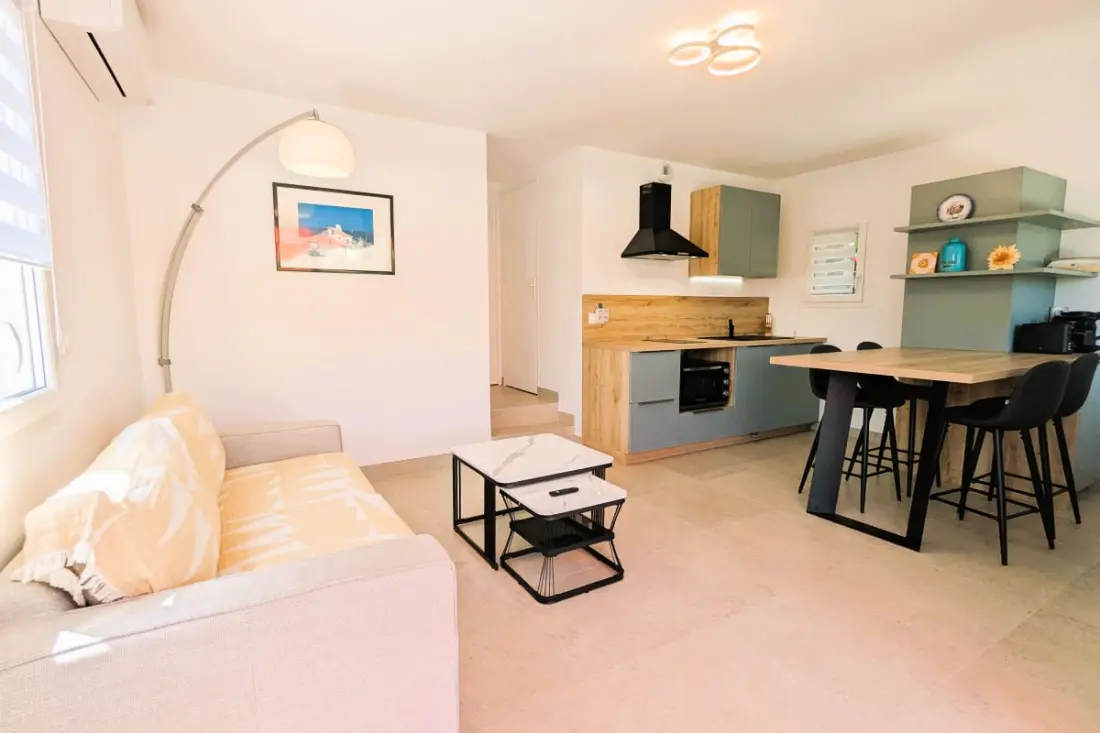 Appartement Pour 3 - Proche Plage