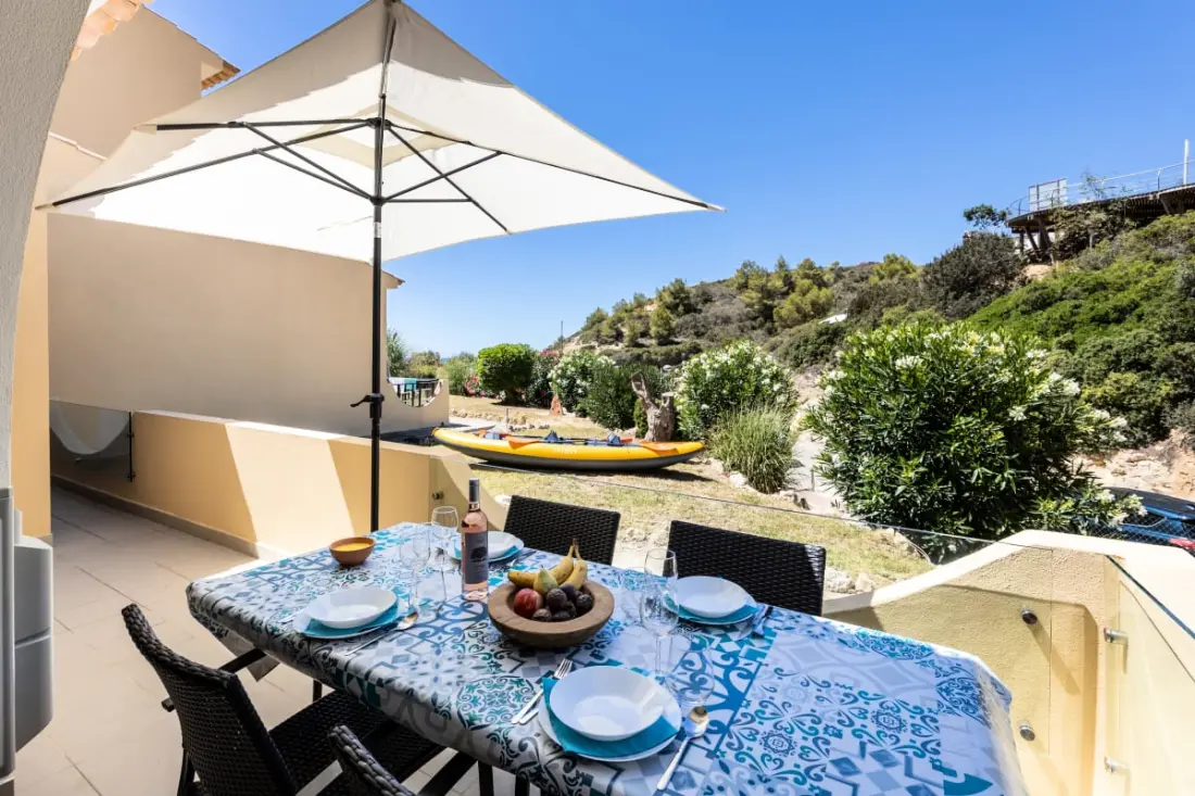 Appartement Melodia Do Mar Directement Sur La Plage De Vale Centeanes !