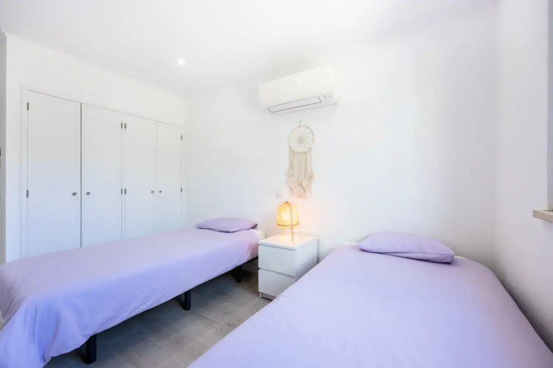 Appartement Melodia Do Mar Directement Sur La Plage De Vale Centeanes !