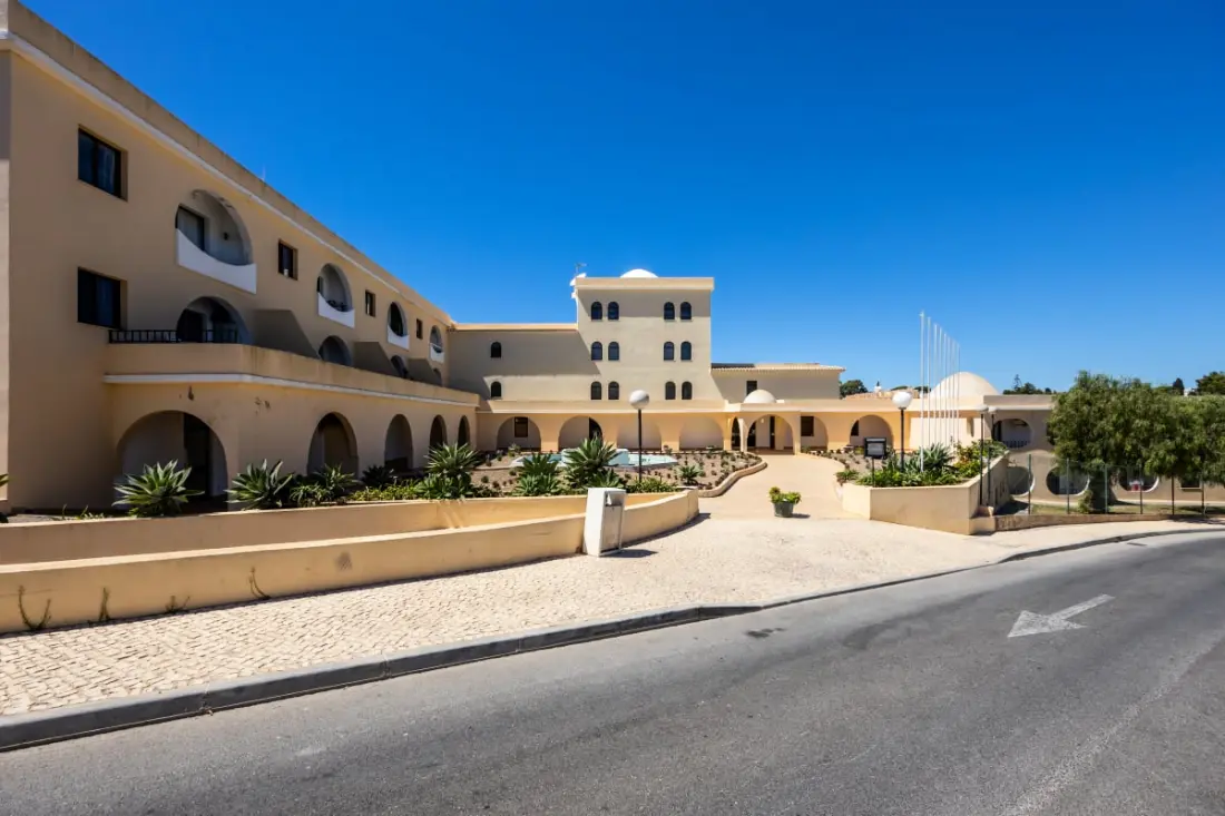 Appartement Melodia Do Mar Directement Sur La Plage De Vale Centeanes !