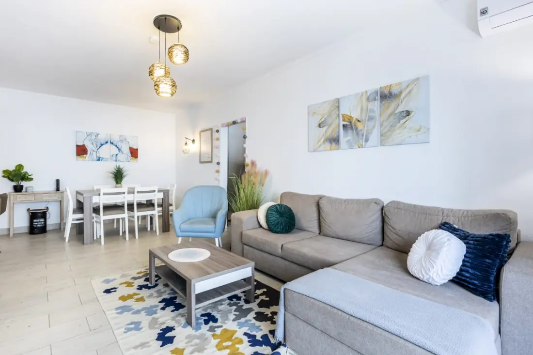 Condo Rénové Au Bord De La Piscine - Au Coeur De Carvoeiro !