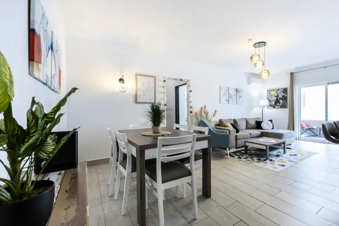 Condo Rénové Au Bord De La Piscine - Au Coeur De Carvoeiro !