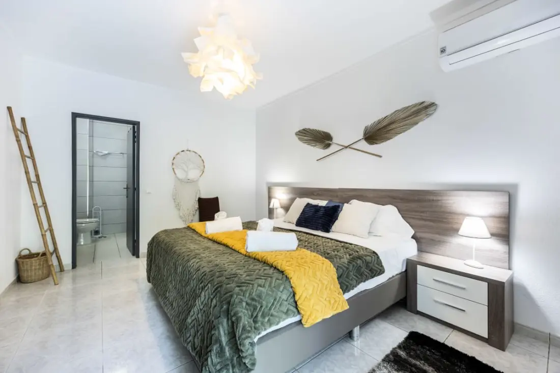 Condo Rénové Au Bord De La Piscine - Au Coeur De Carvoeiro !