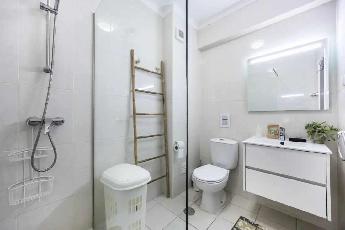 Condo Rénové Au Bord De La Piscine - Au Coeur De Carvoeiro !