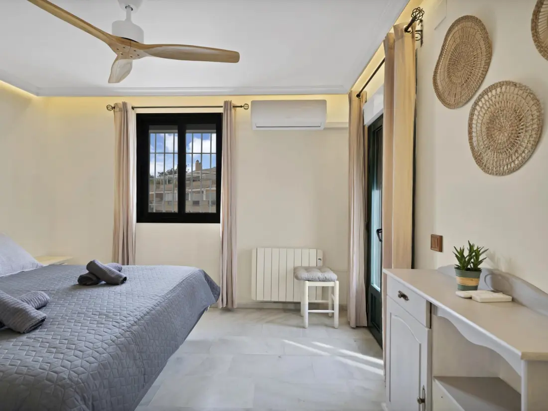 Maison de Vacances Casares 65