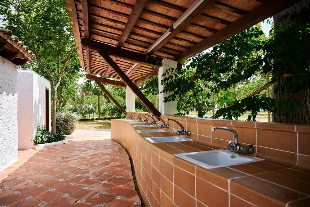 Camping Nautic Almata