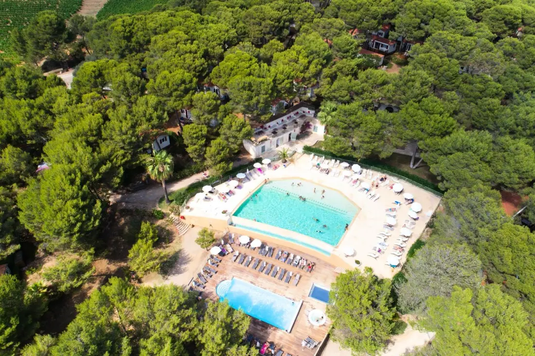 Camping Résidentiel La Pinède 4 étoiles★★★★