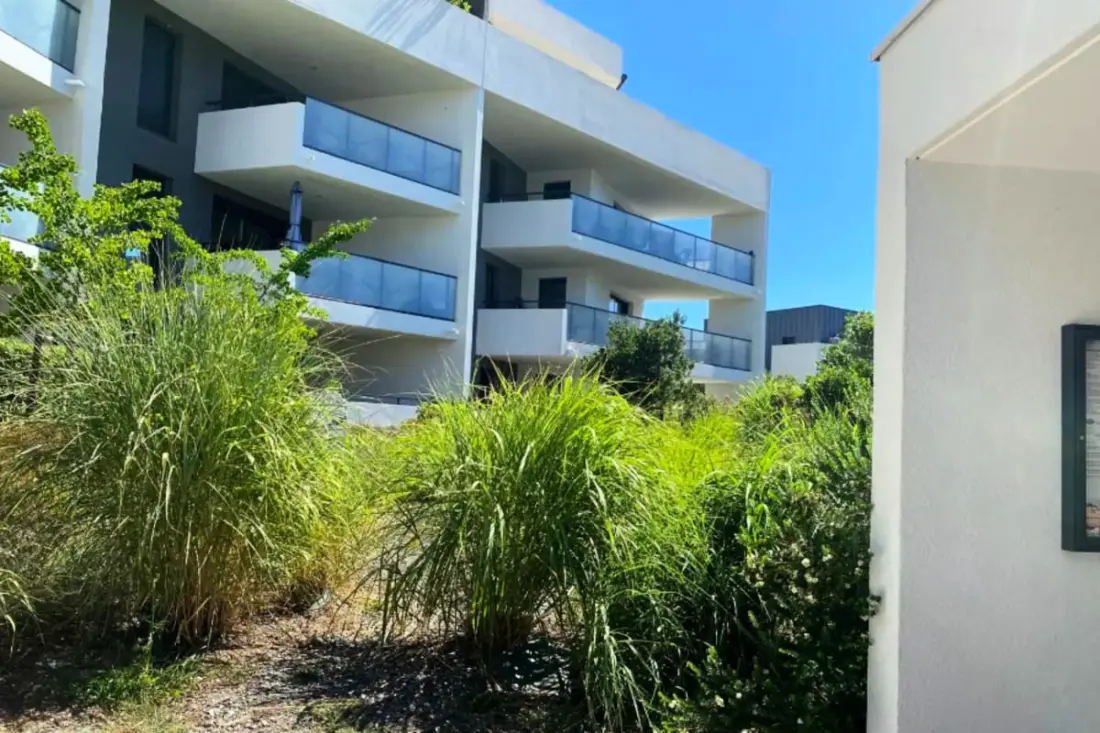Évasion Provençale Avec Terrasse Et Vue Jardin