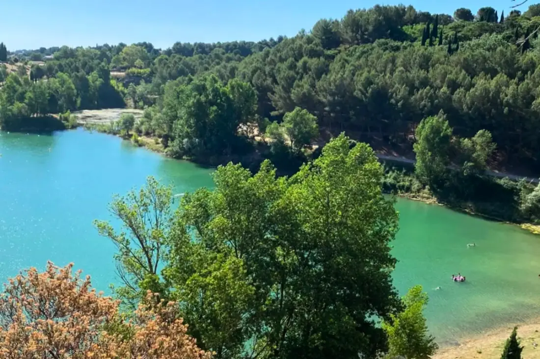 Évasion Provençale Avec Terrasse Et Vue Jardin