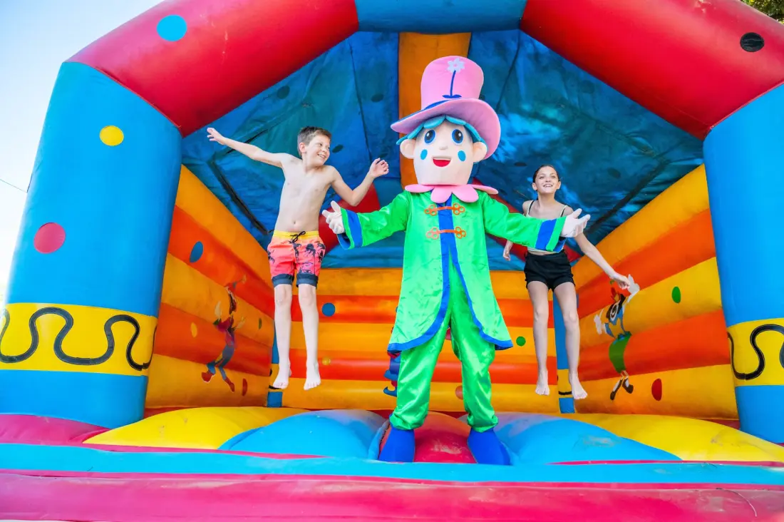 Flower Camping le FONDESPIERRE 3 étoiles★★★