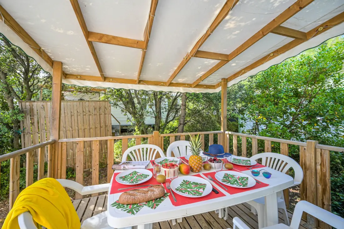 Flower Camping le FONDESPIERRE 3 étoiles★★★