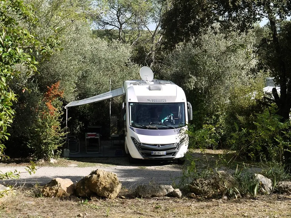 Flower Camping le FONDESPIERRE 3 étoiles★★★