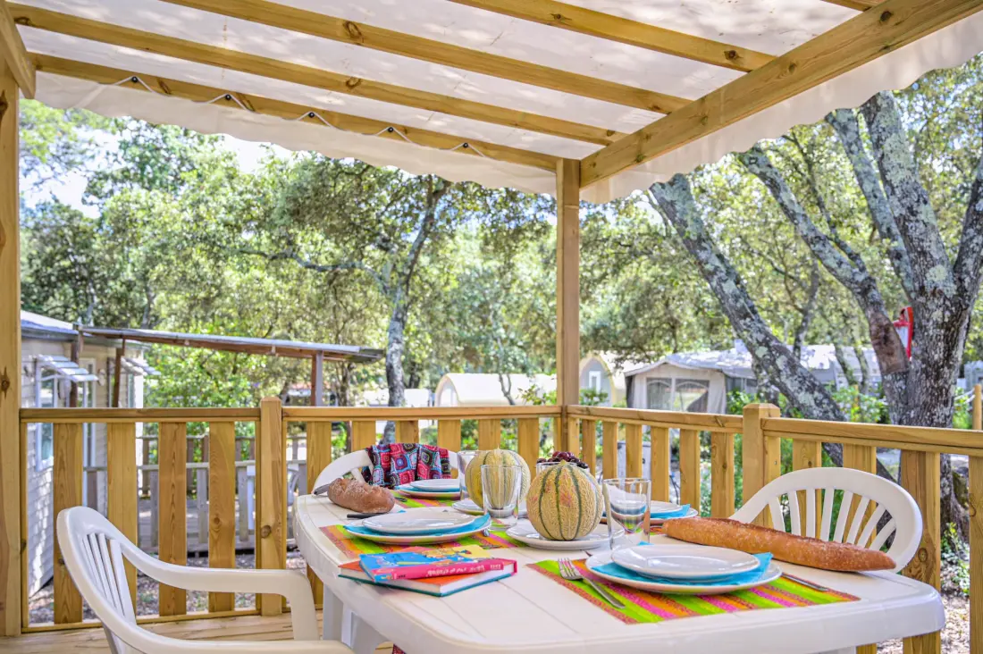 Flower Camping le FONDESPIERRE 3 étoiles★★★