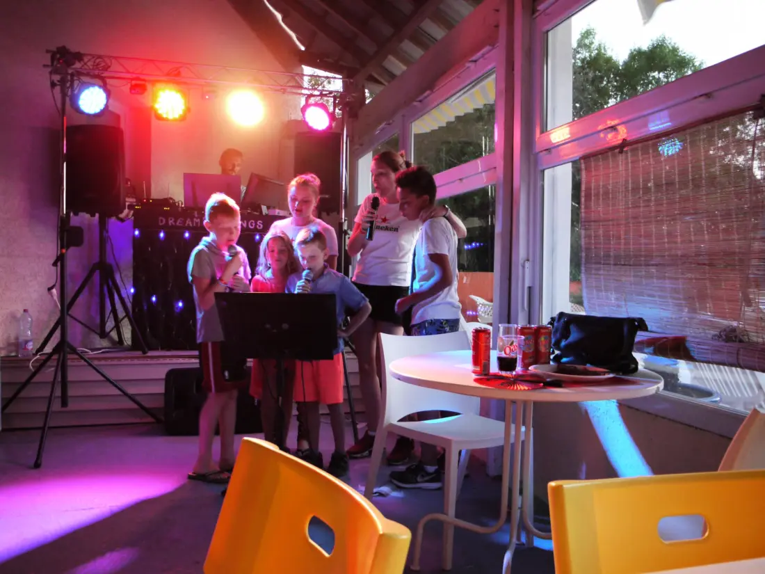 Flower Camping le FONDESPIERRE 3 étoiles★★★