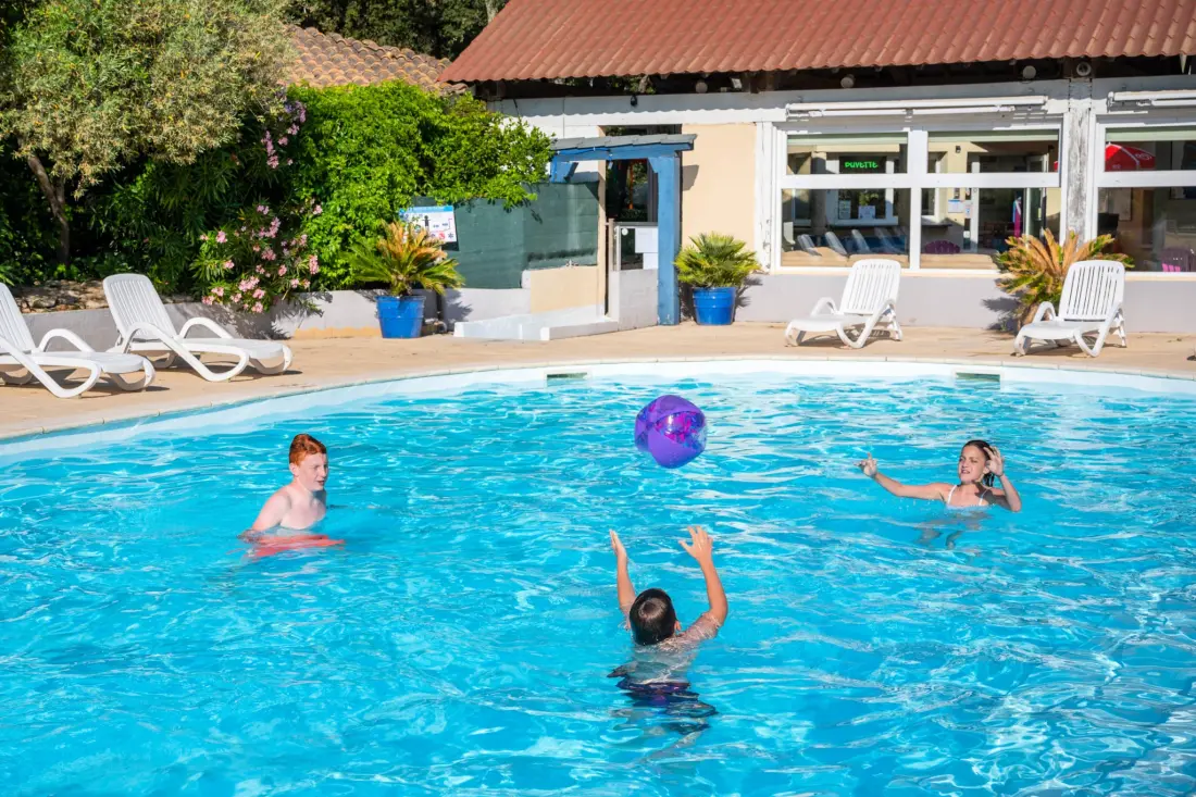 Flower Camping le FONDESPIERRE 3 étoiles★★★