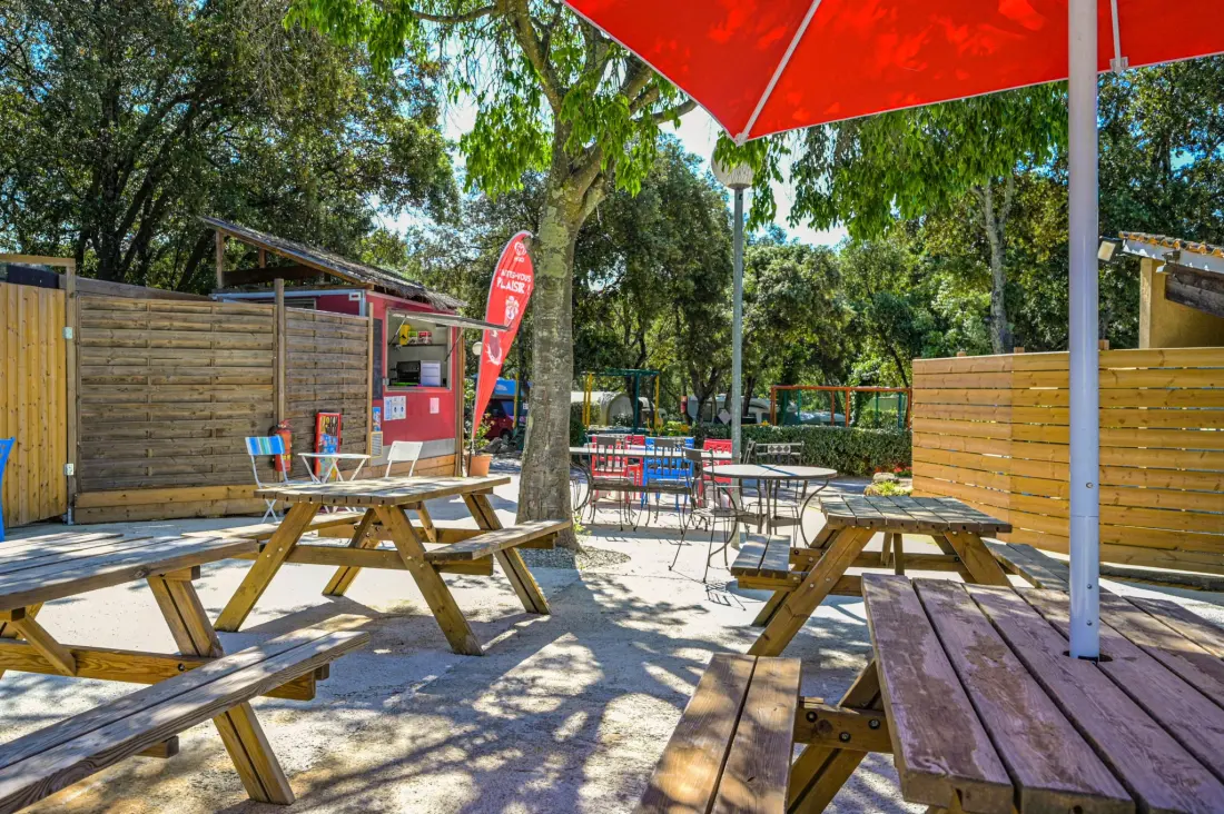 Flower Camping le FONDESPIERRE 3 étoiles★★★