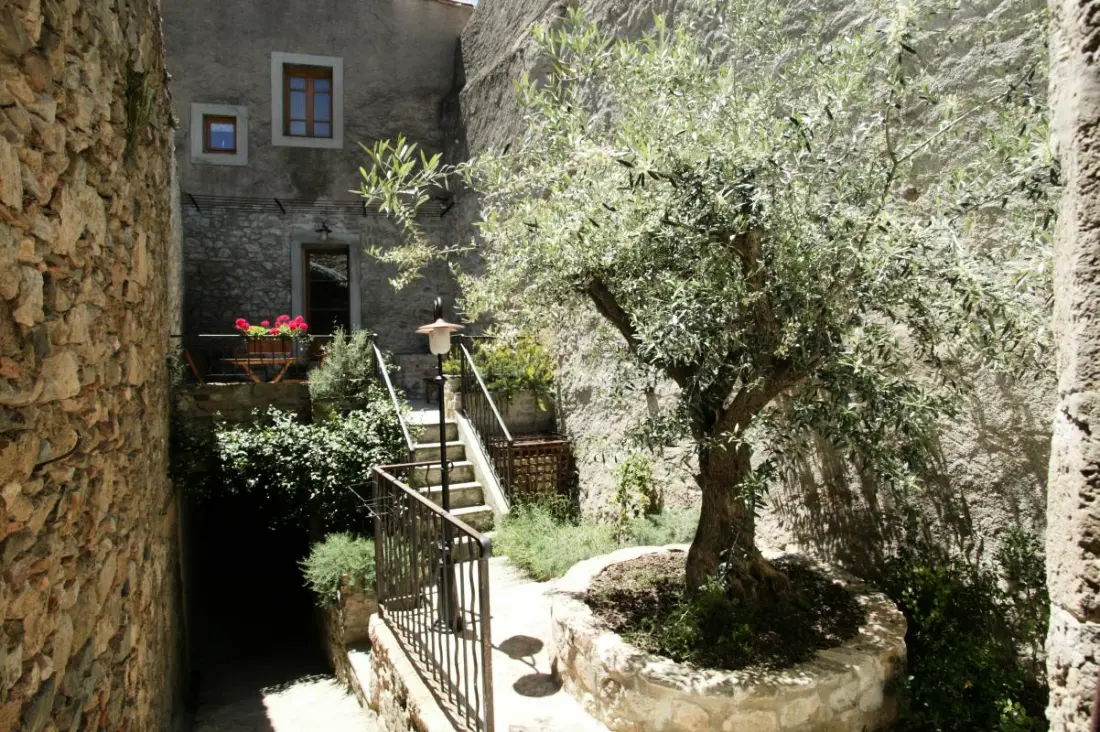 Gîte de France à Caunes Minervois  1