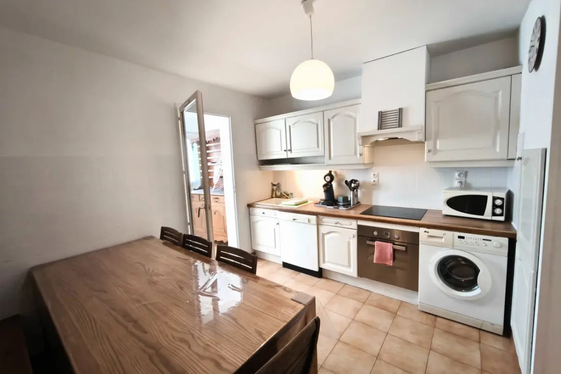 Appartement Lumineux Avec Deux Chambres à Cauro