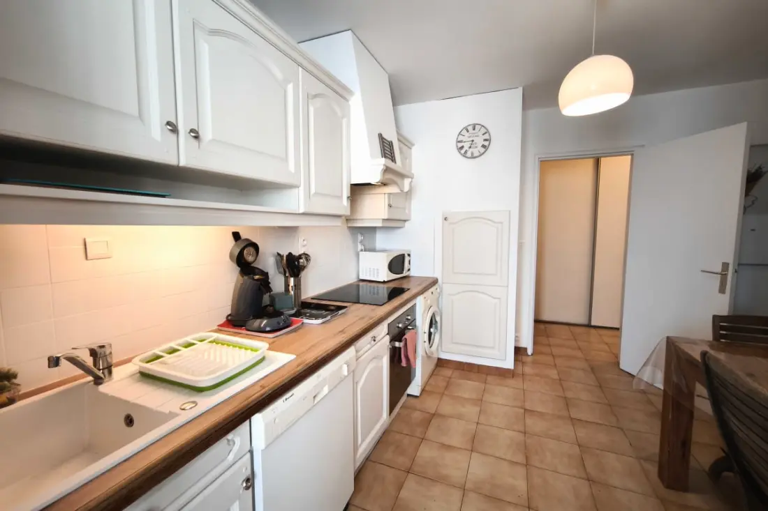 Appartement Lumineux Avec Deux Chambres à Cauro