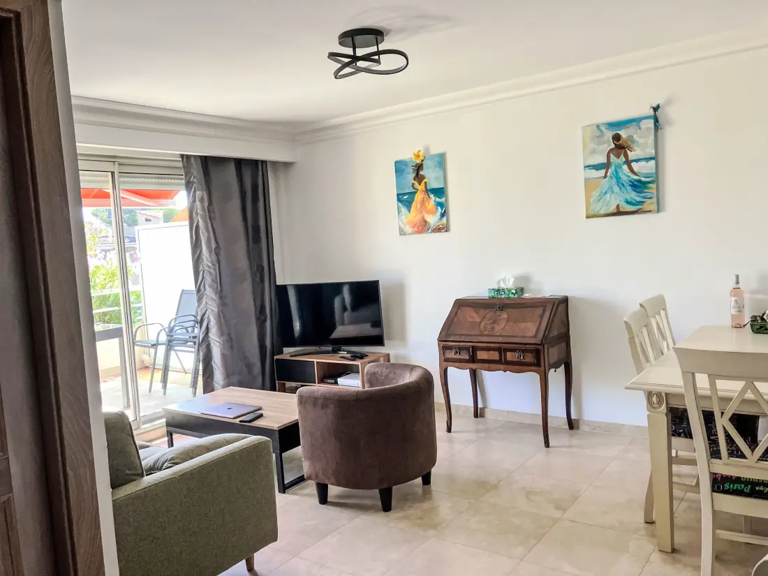 Résidence Wohnung mit Terrasse