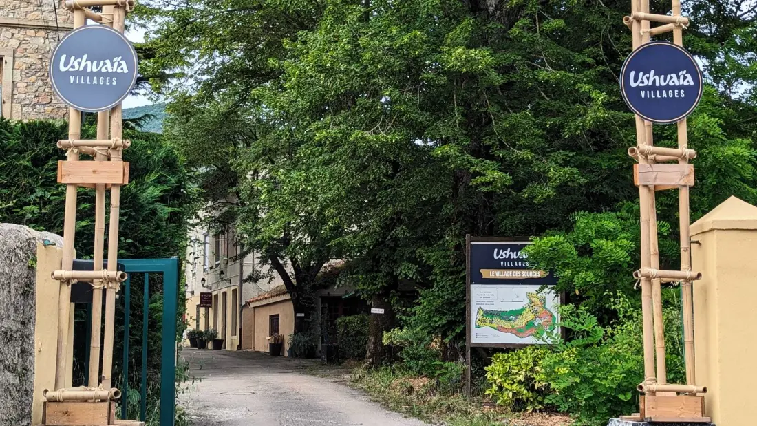 Camping Ushuaïa Villages des Sources3 étoiles★★★