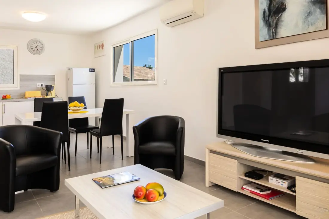 Villa Prunete - Maison De Vacances Avec Jardin à Prunete