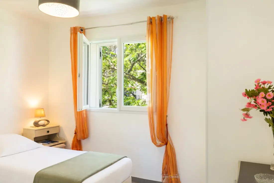 Villa Prunete - Maison De Vacances Avec Jardin à Prunete