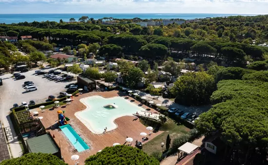 Camping Village Pineta sul Mare ***