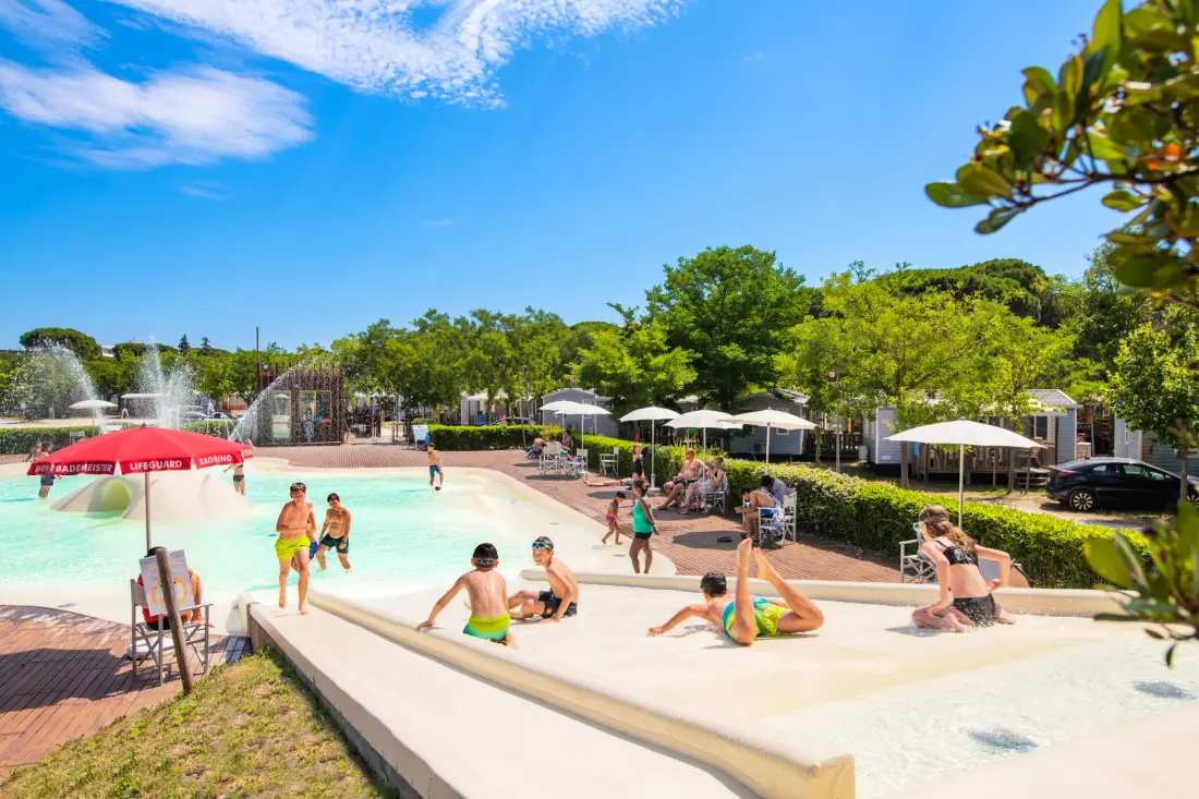 Camping Village Pineta sul Mare 3 étoiles★★★