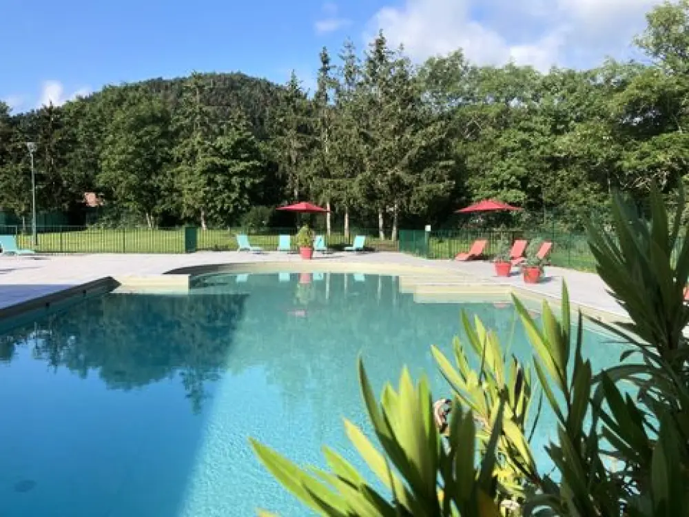 Camping Chanset 3 étoiles★★★