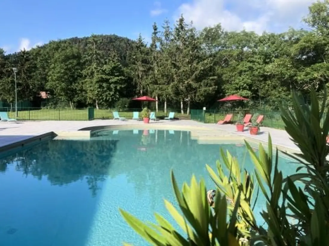 Camping Chanset 3 étoiles★★★
