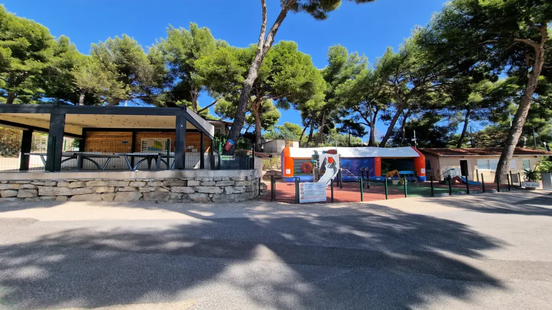 Camping de Ceyreste 4 étoiles★★★★