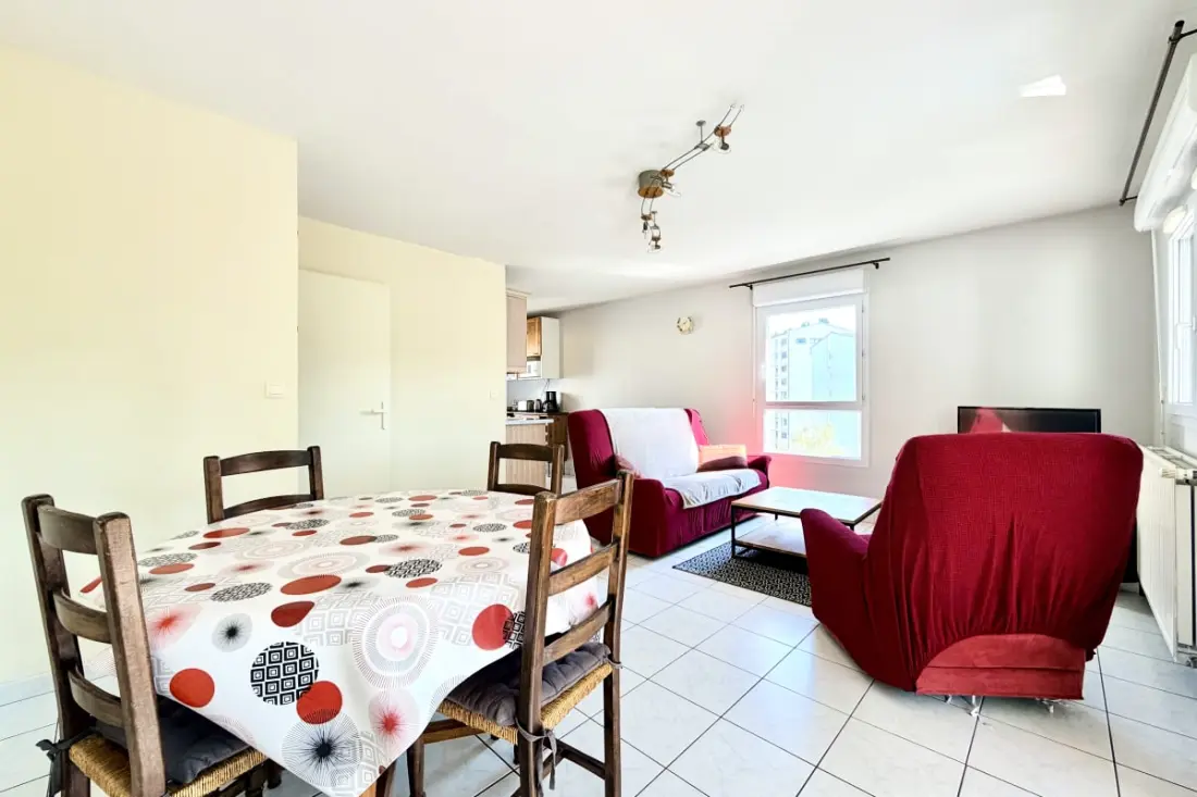 Confortable T3 Au Pied Du Château De Chambéry !