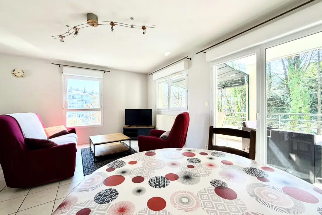 Confortable T3 Au Pied Du Château De Chambéry !