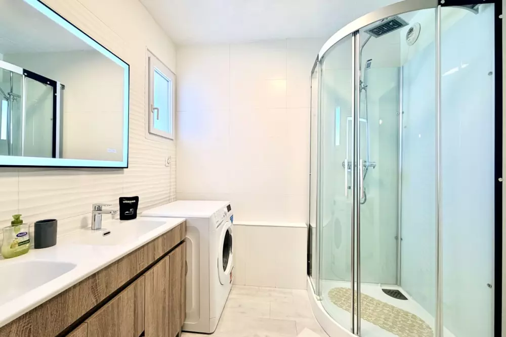 Confortable T3 Au Pied Du Château De Chambéry !