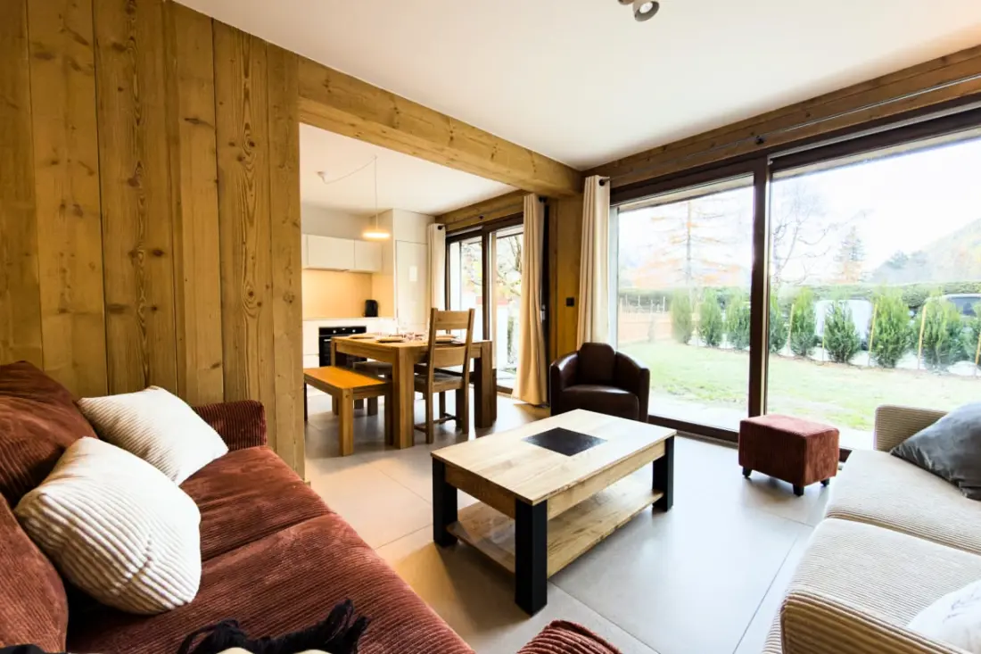 Appartement Avec Jardin Et Proximité Activités