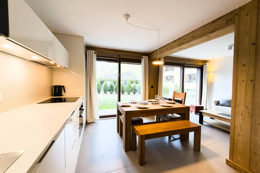 Appartement Avec Jardin Et Proximité Activités