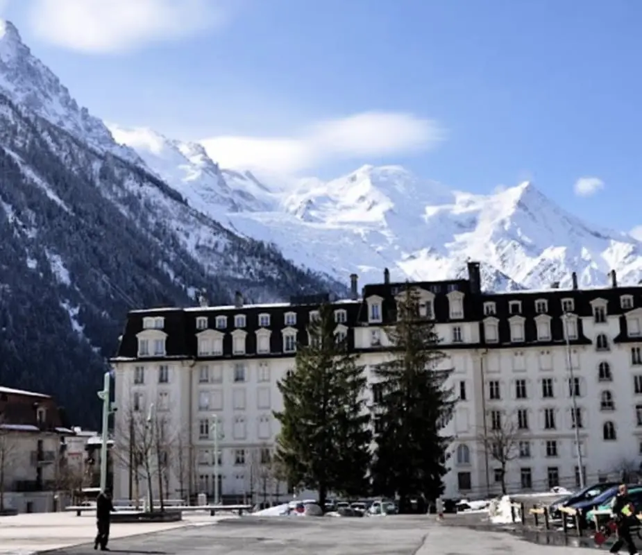 Plein Centre | Vue Mont-blanc | Parking