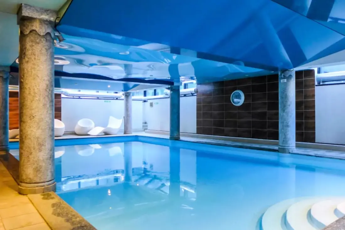 Résidence La Ginabelle Avec Piscine &amp; Balcon.