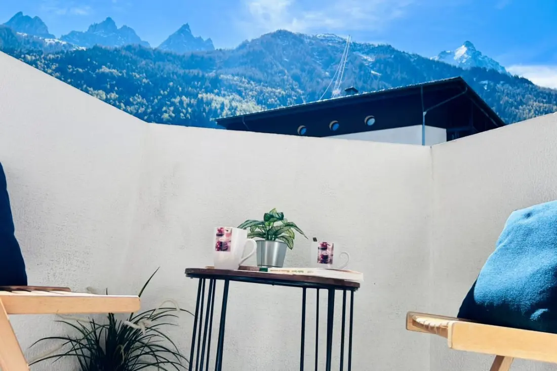 Joli Apt Aiguille Du Midi Avec Balcon + Parking