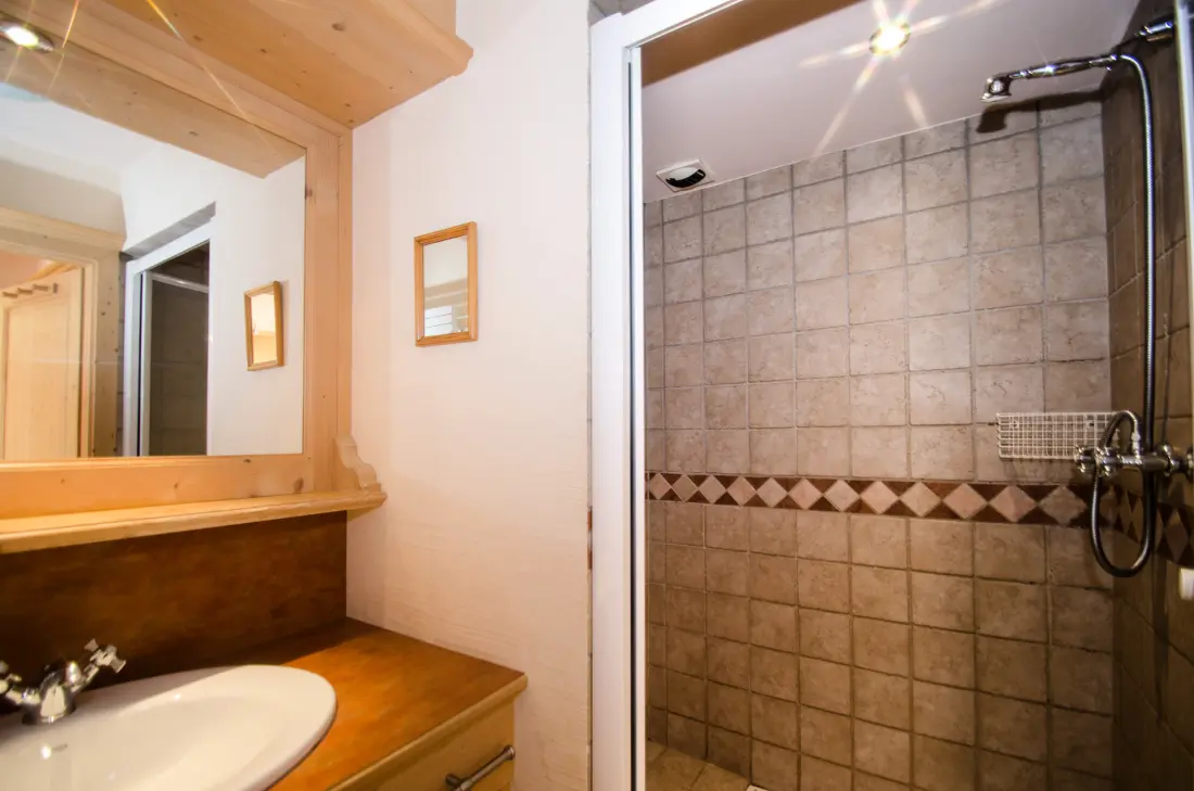 Chalets Du Savoy