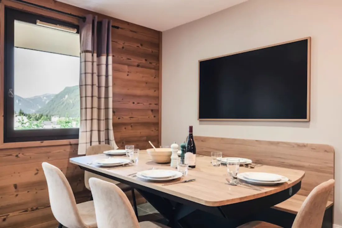 Chamonix : Grand Appt 7 Pers, Parking &amp; Balcon