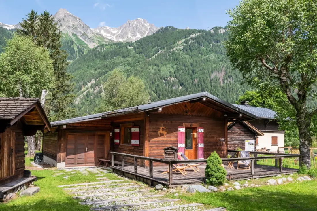 Petit Chalet "cocooning" Avec Jardin Et Vue