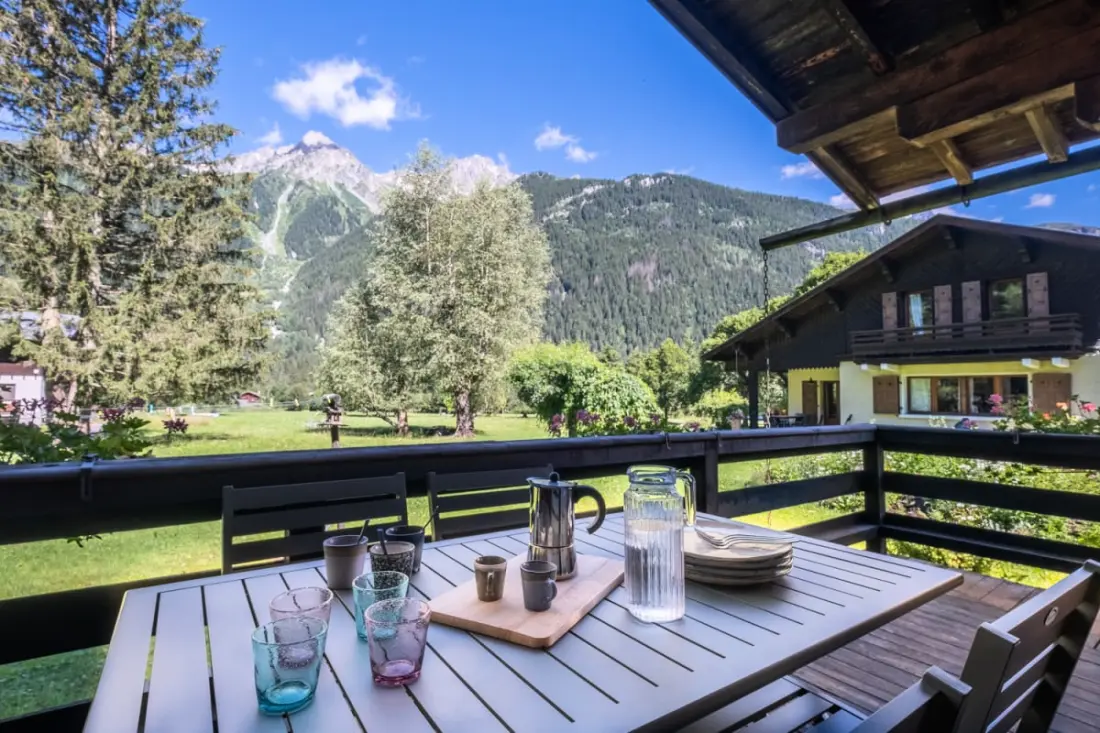 Petit Chalet "cocooning" Avec Jardin Et Vue