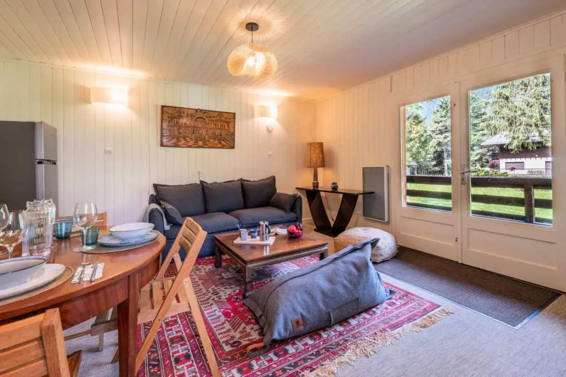 Petit Chalet "cocooning" Avec Jardin Et Vue
