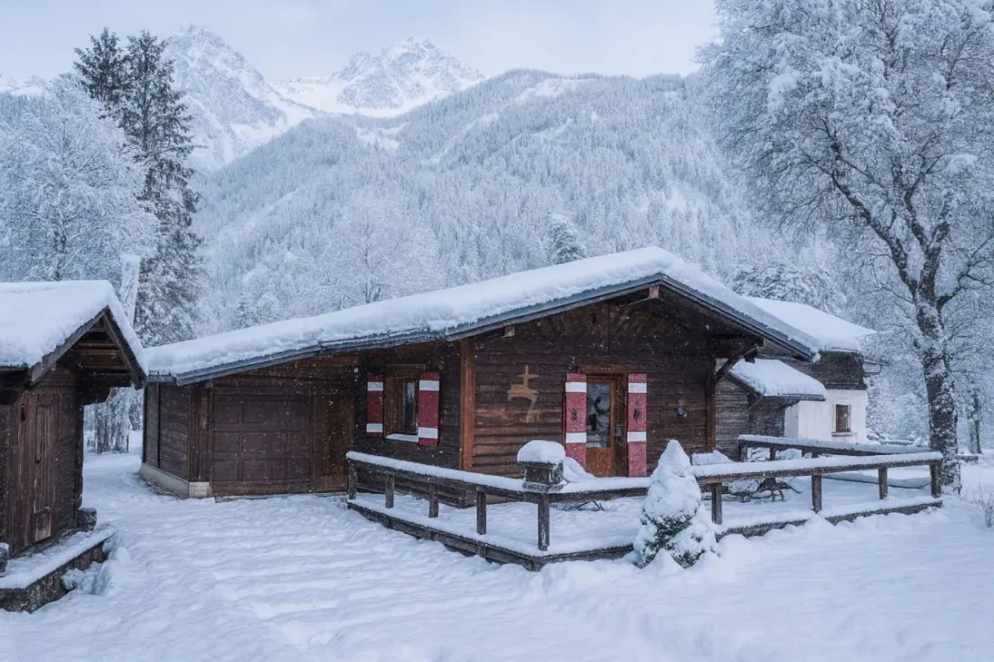 Petit Chalet "cocooning" Avec Jardin Et Vue