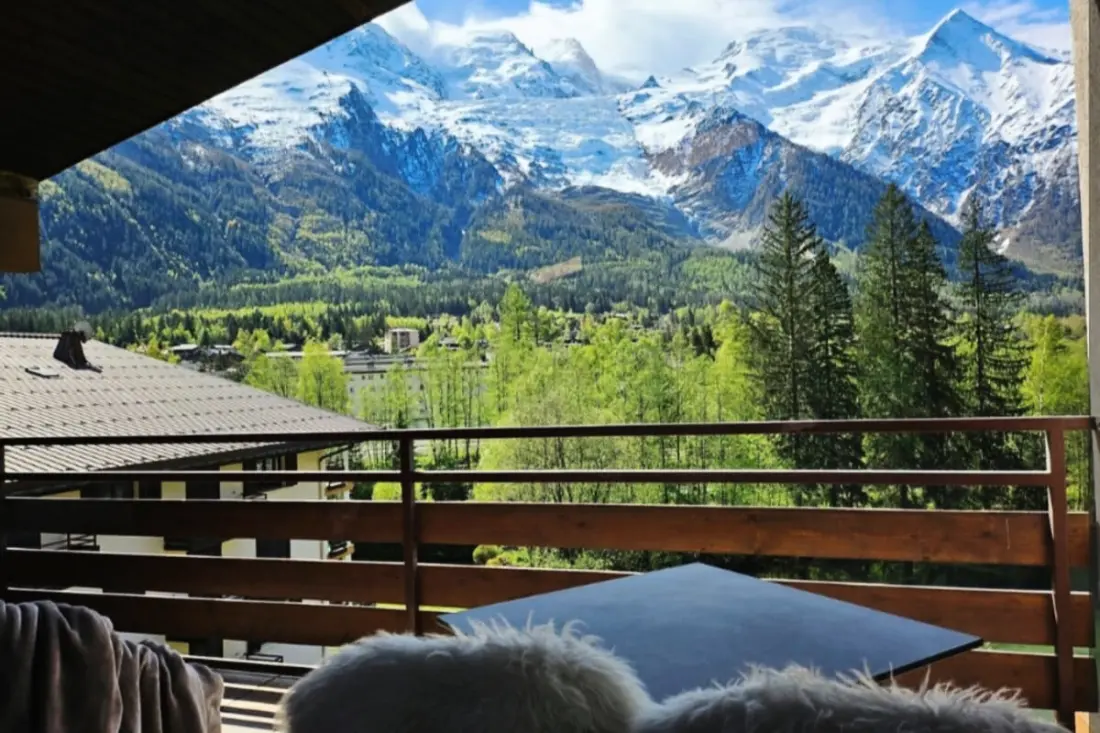 Charmant T3 Avec Terrasse à Chamonix