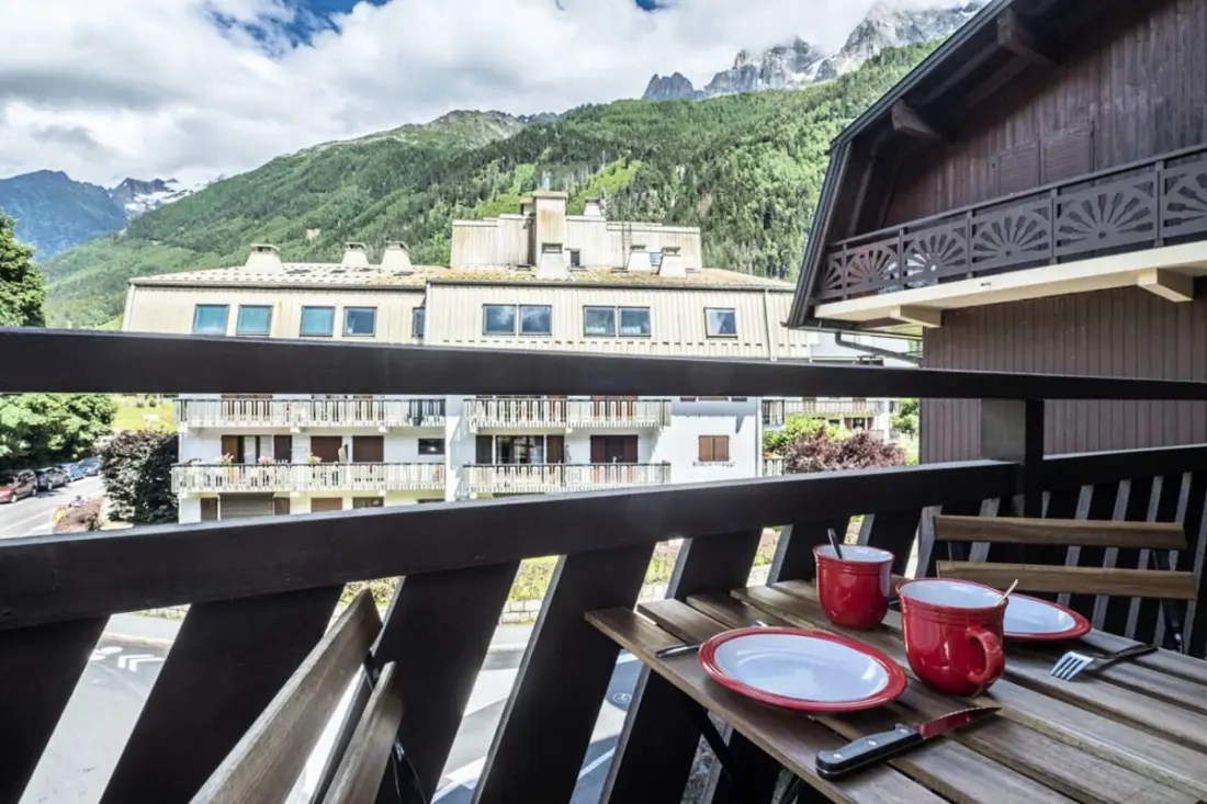 Appt Modern | Balcon+ Parking | Centre Chamonix